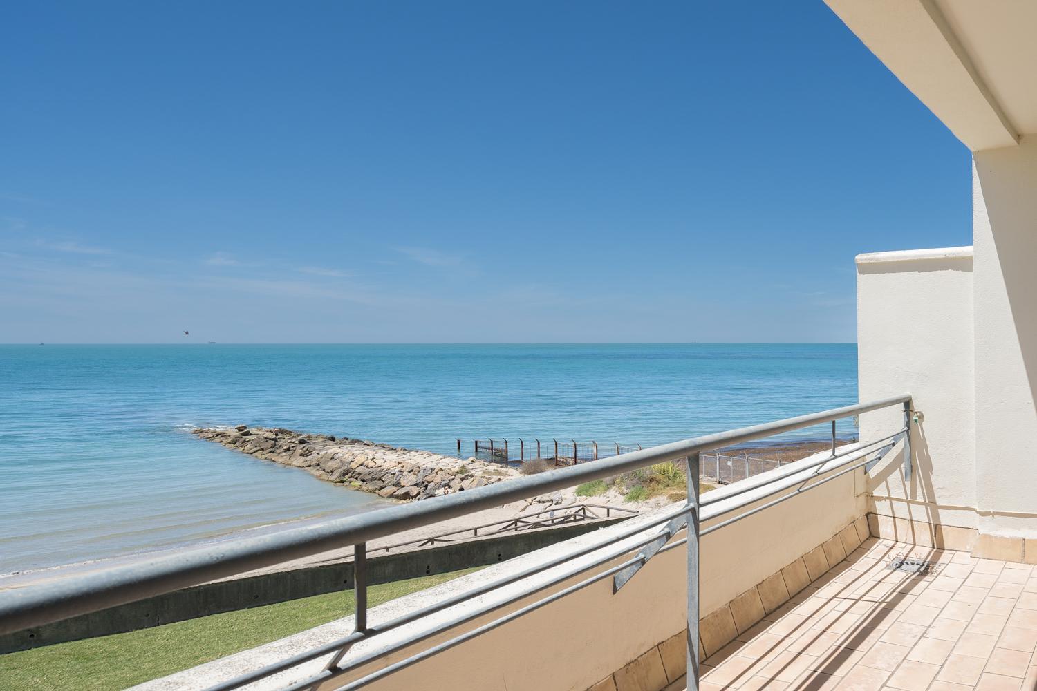 Apartoyou - Breva Playa Appartement *